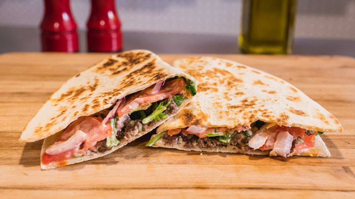 La piadina - Italian Flatbread Sandwiches