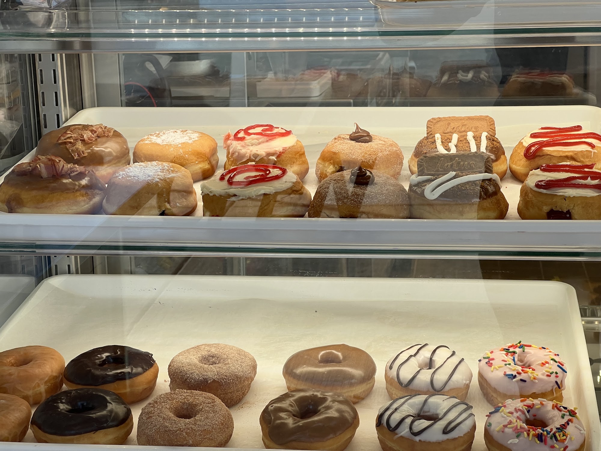 Yonutz Donuts and Ice Cream - Greenwood Village