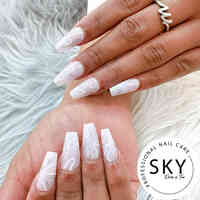 Sky Nails & Lash