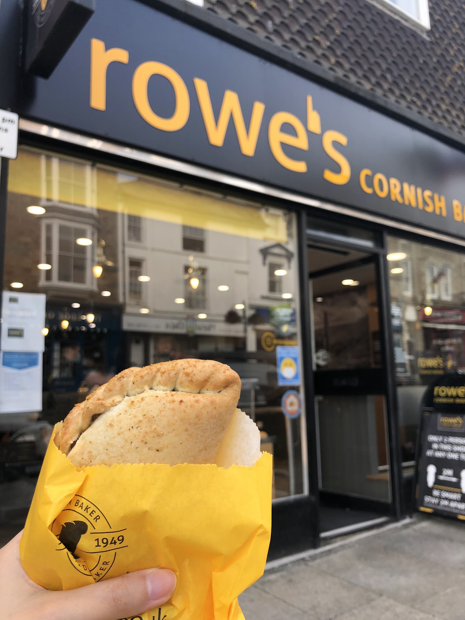 Rowe's Bakers - Causewayhead 73 Causewayhead, Penzance