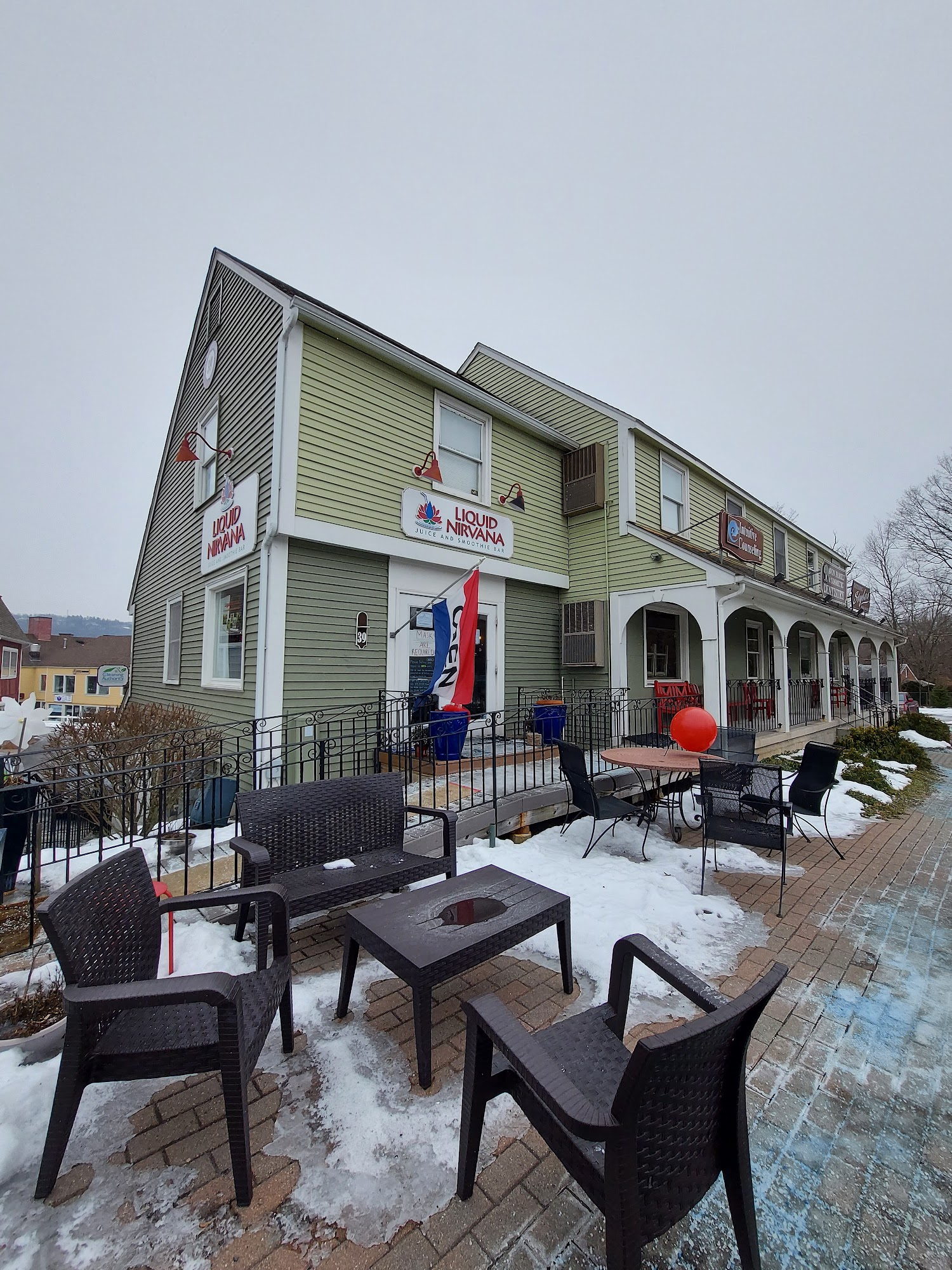 Liquid Nirvana Juice and Smoothie Bar