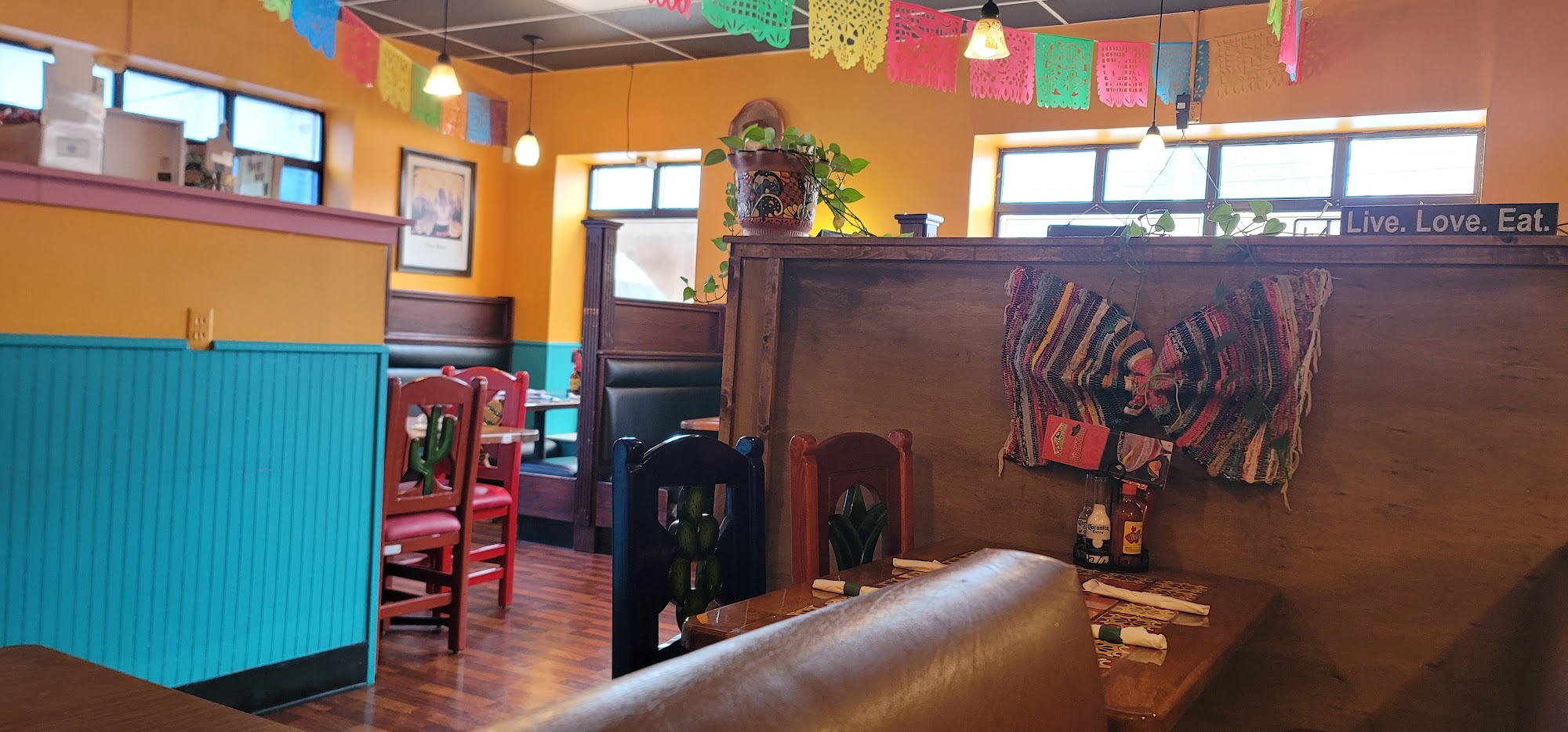 Monterrey Mexican Restaurant