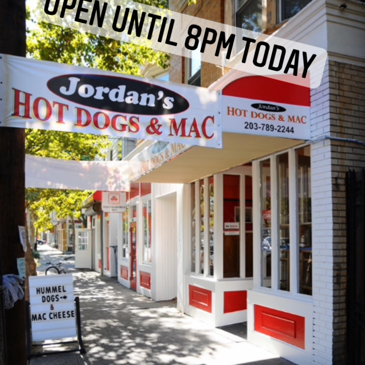 Jordan's Hot Dogs & Mac