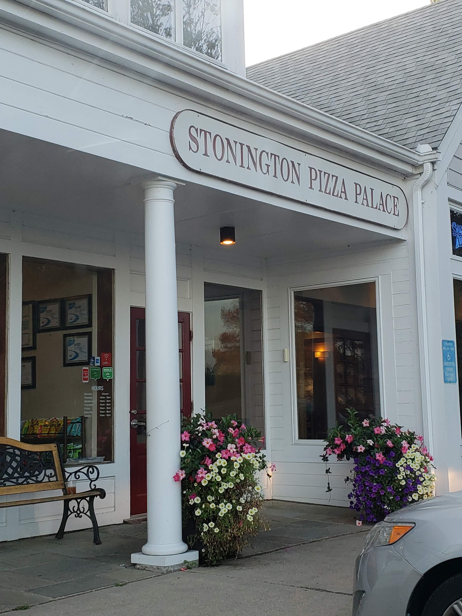 Stonington Pizza Palace