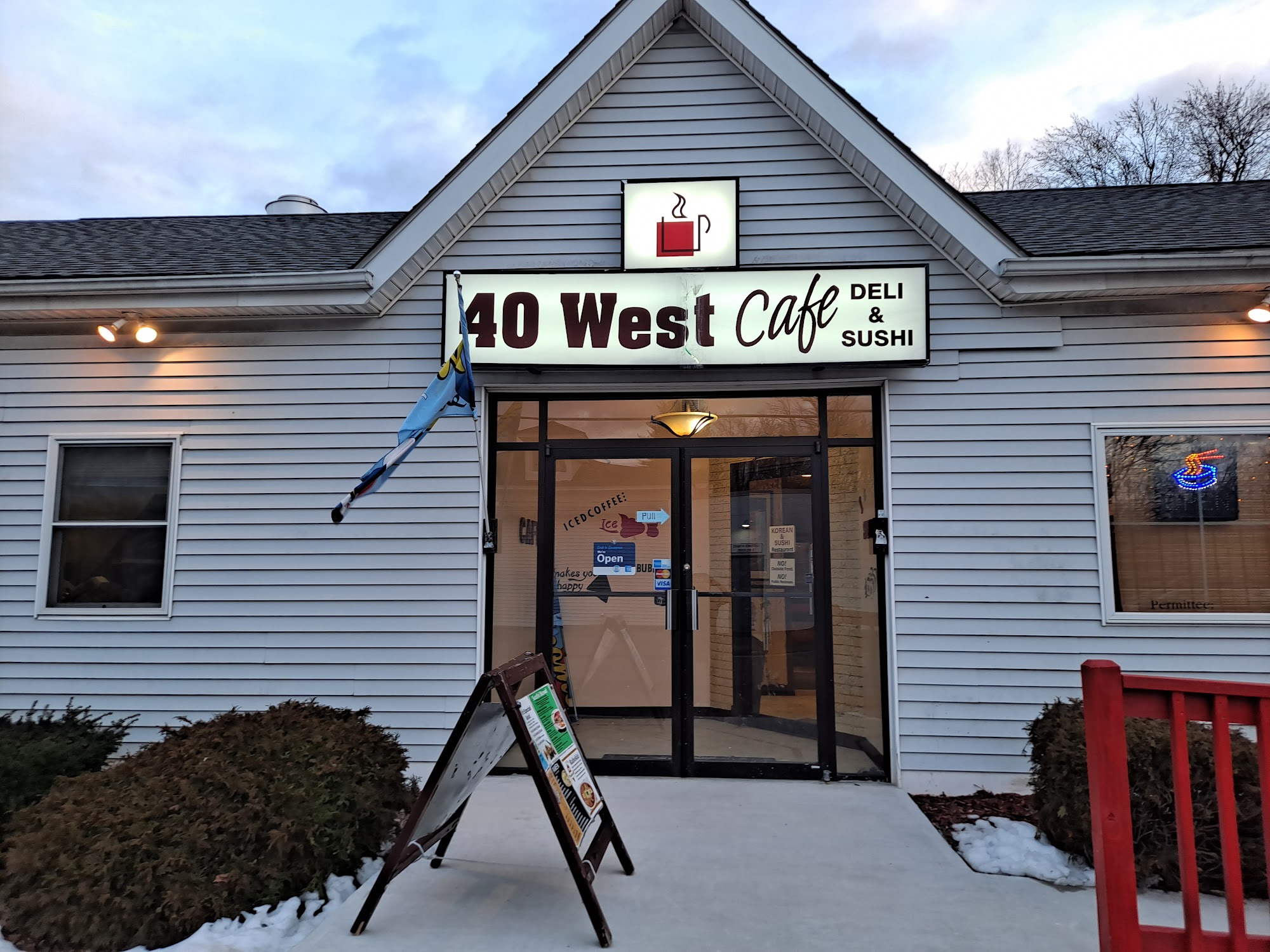 40 West Cafe