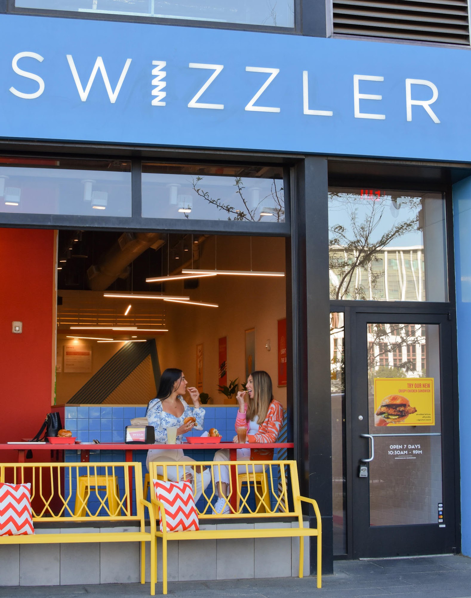 Swizzler Crispy Chicken + Smash Burgers