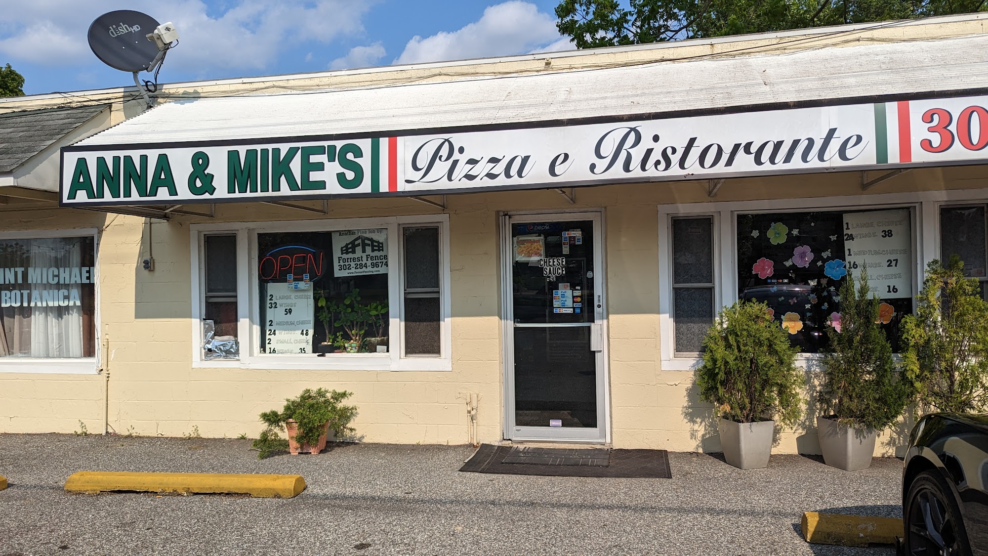Anna & Mike's Pizza