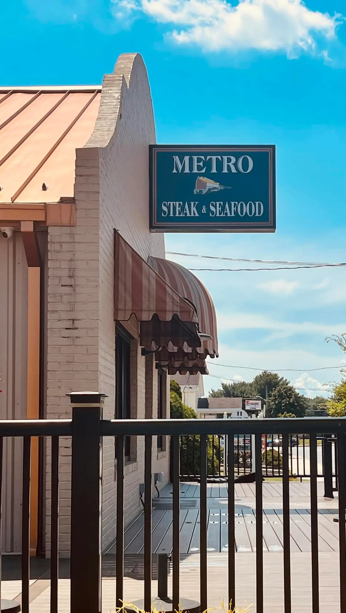 Metro Steak & Seafood
