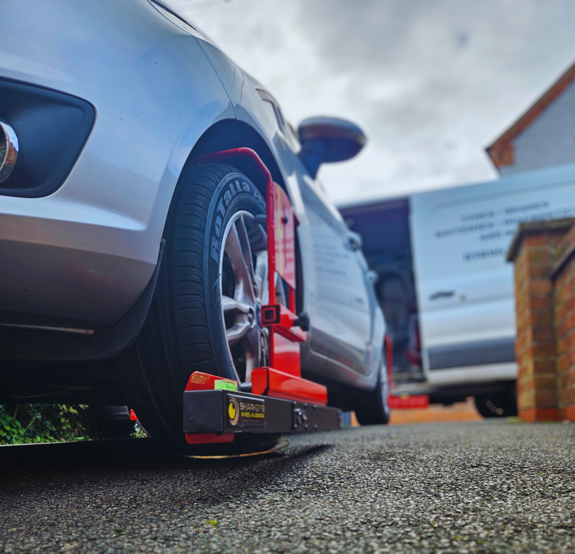 Dans Tyre Services (Mobile Vehicle Services)