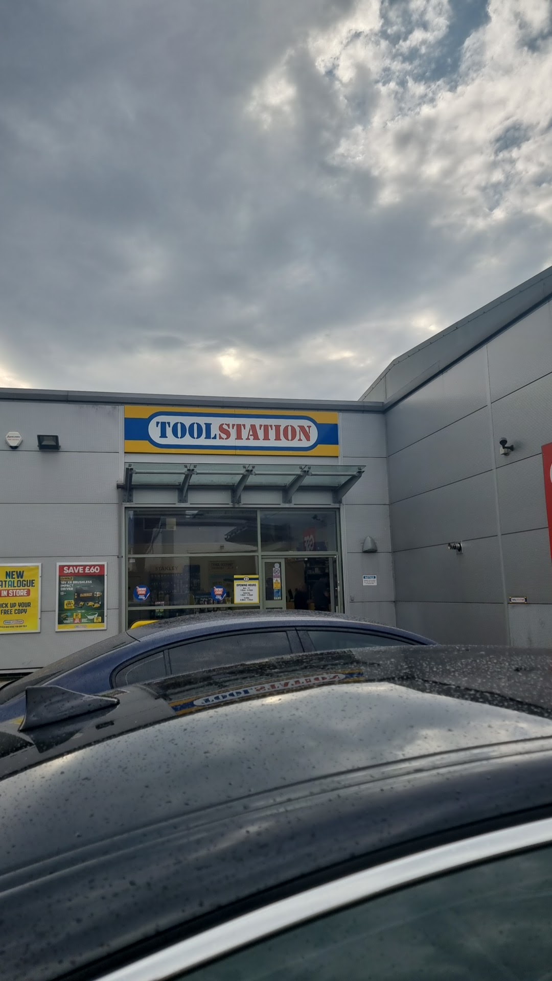 Halfords Autocentre Derby (London Road)