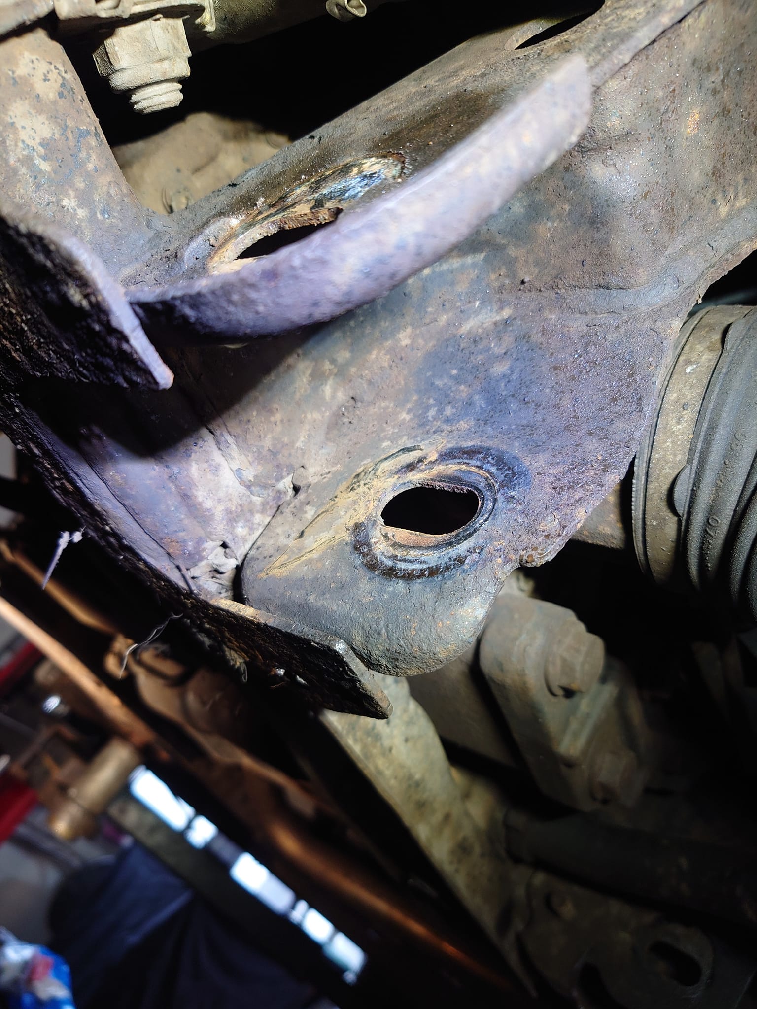 Hadfield Motors MOT Service And Repair Centre Glossop