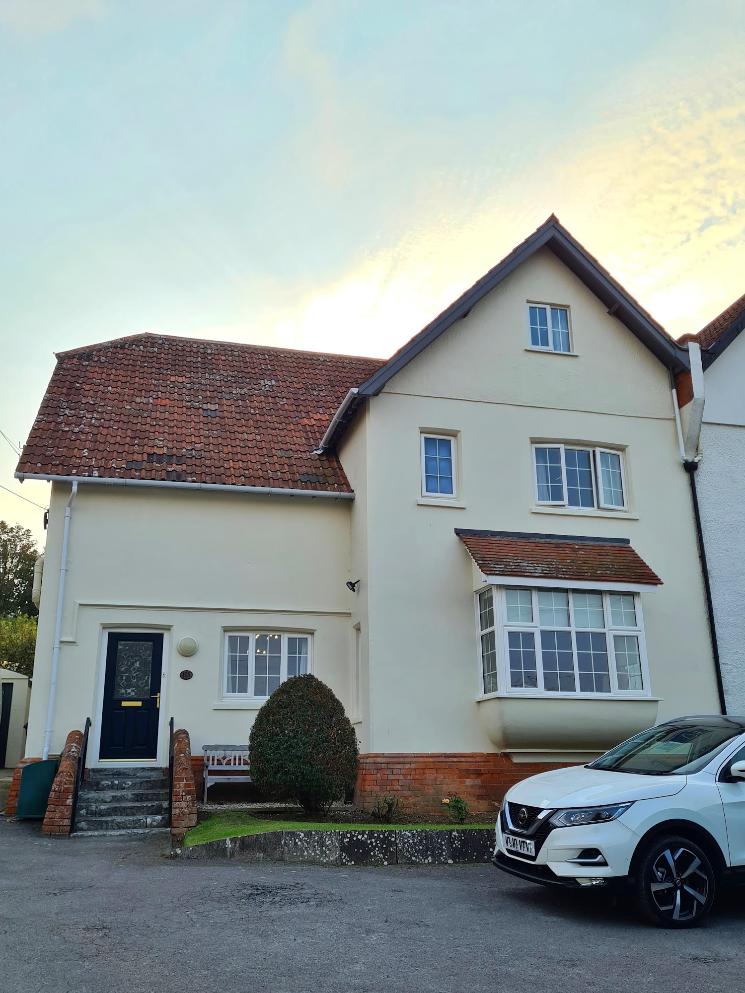 Woodswater House
