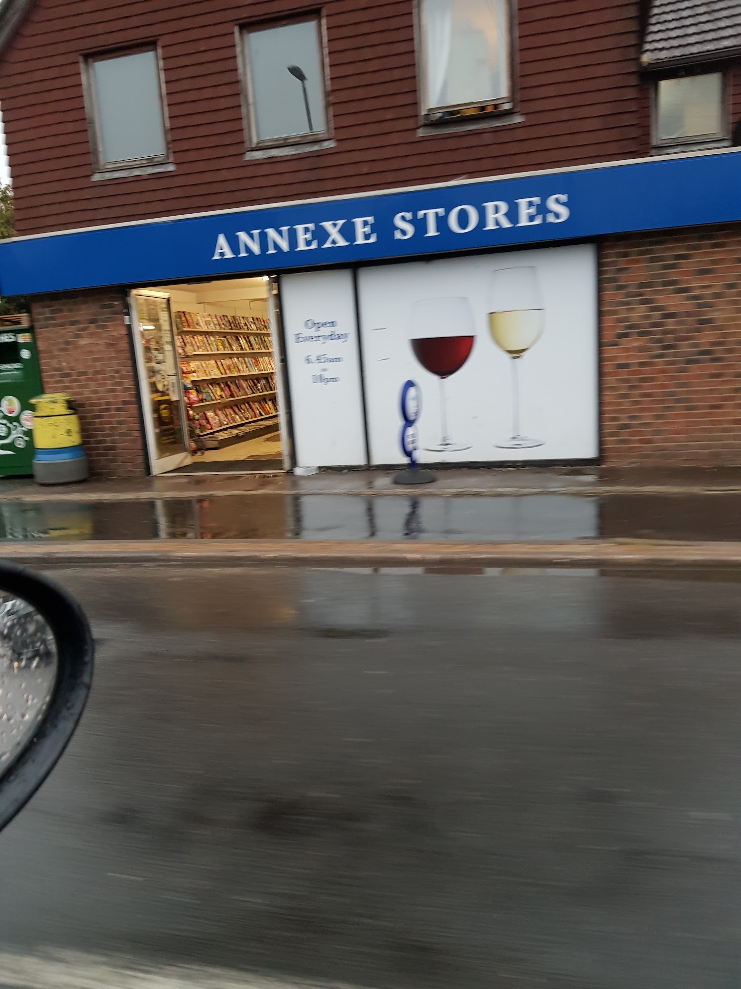 Annexe Stores Peacehaven