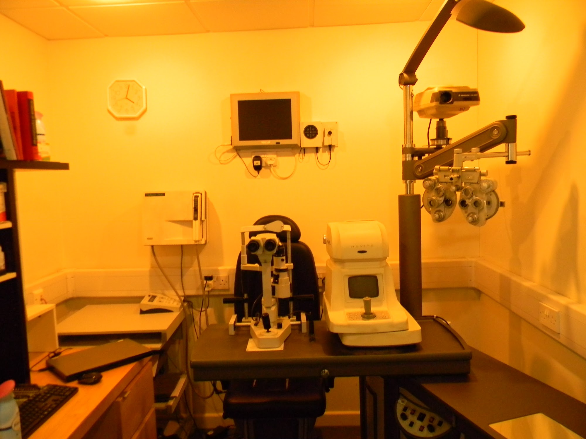 Belson & Sons Opticians, Grays