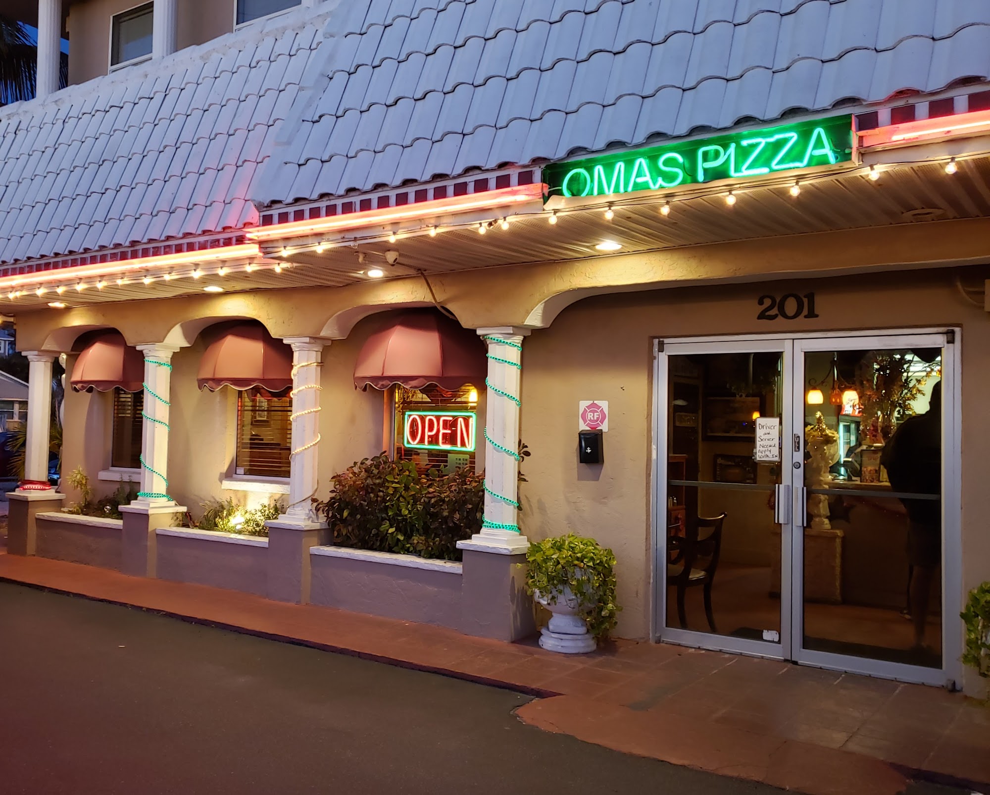 Oma's Pizza and Italian Restaurant