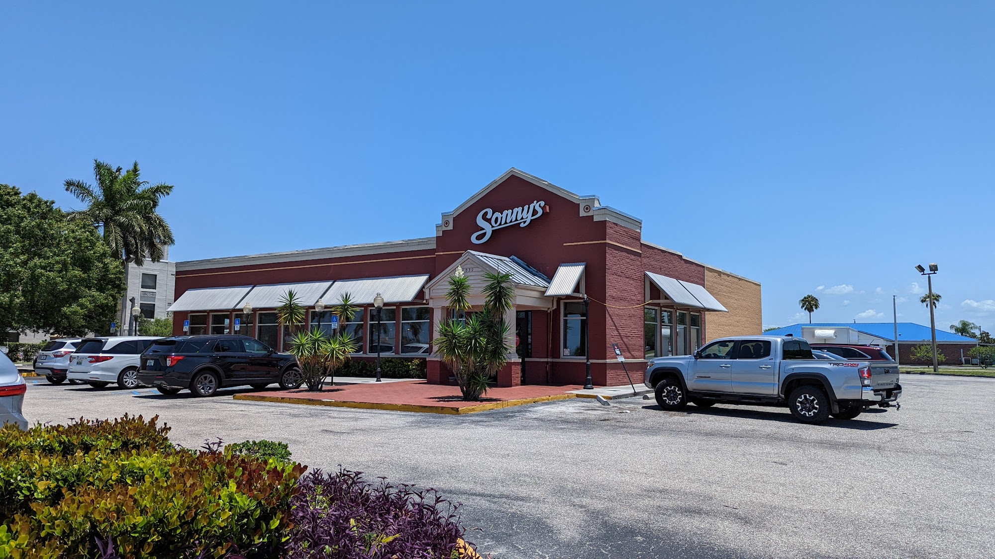 Sonny's BBQ