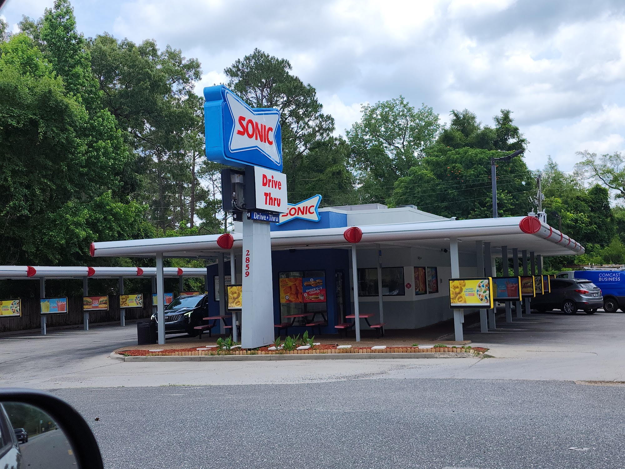 Sonic Drive-In