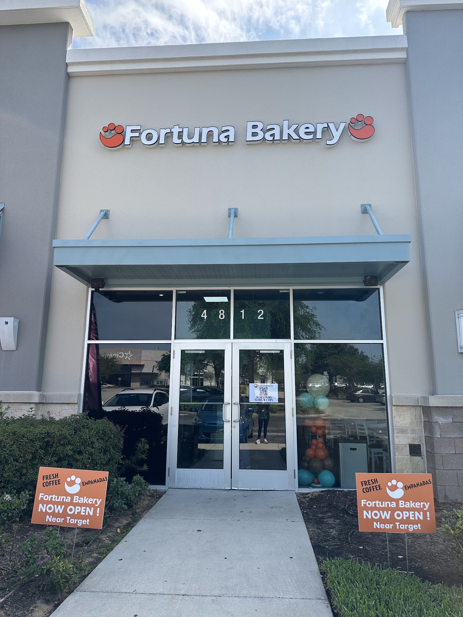 Fortuna Bakery & Cafe - Davenport