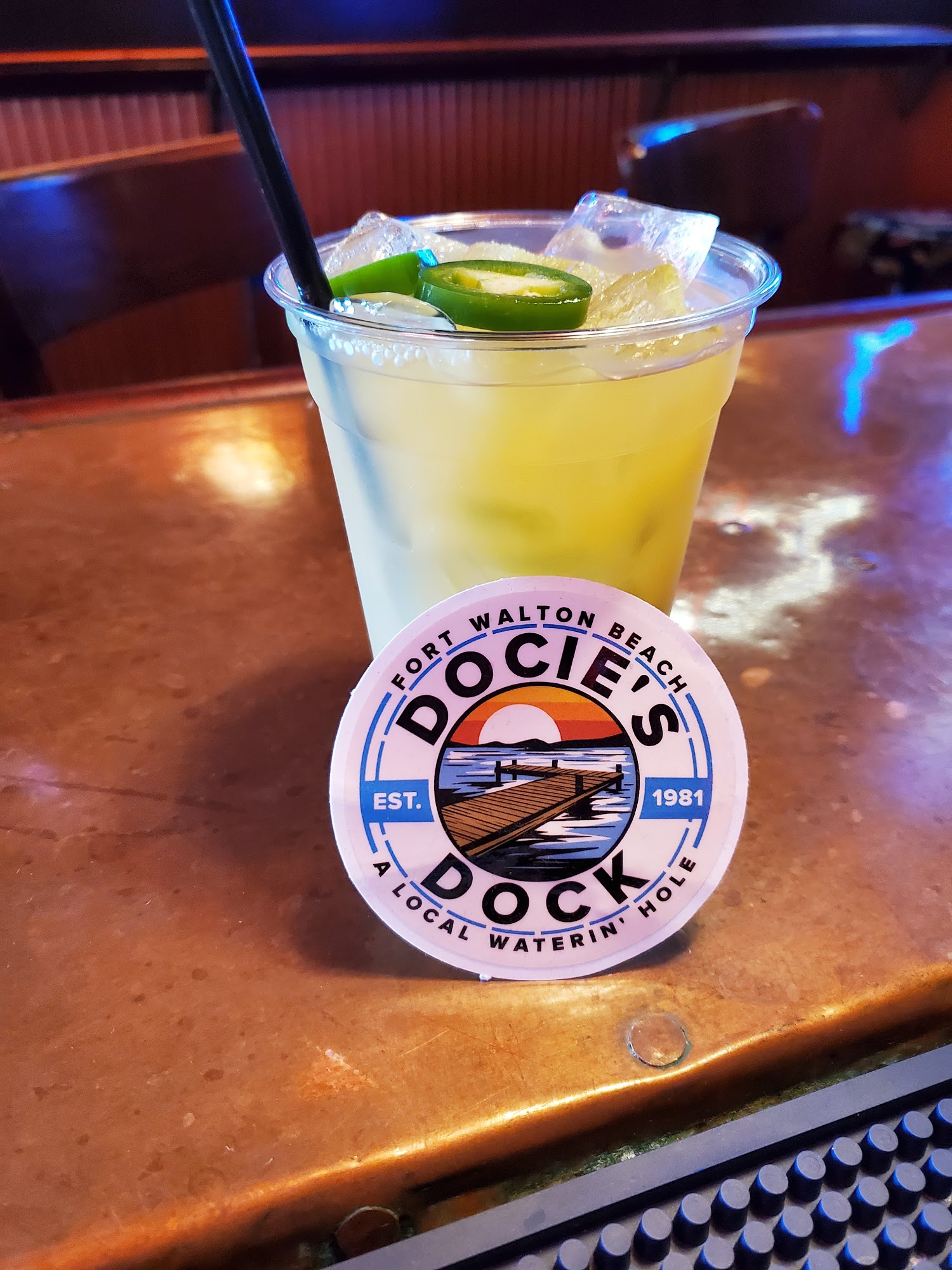 Best Dive Bars Near Fort Walton Beach FL 2024 Restaurantji best-dive-bars-near-walhalla-sc-2024-restaurantji