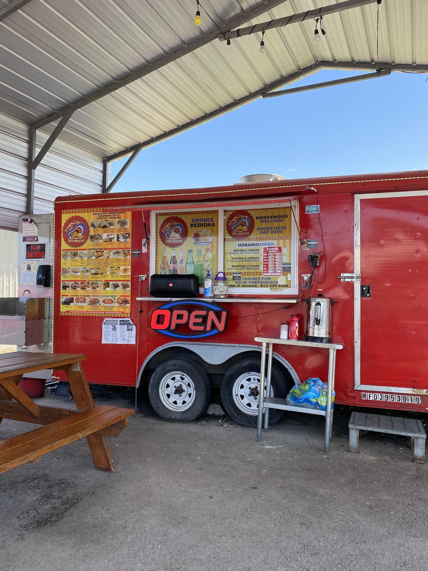 Taqueria y Pupuseria Su Sabor