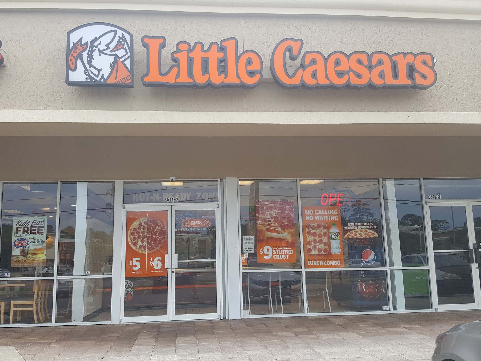 Little Caesars Pizza