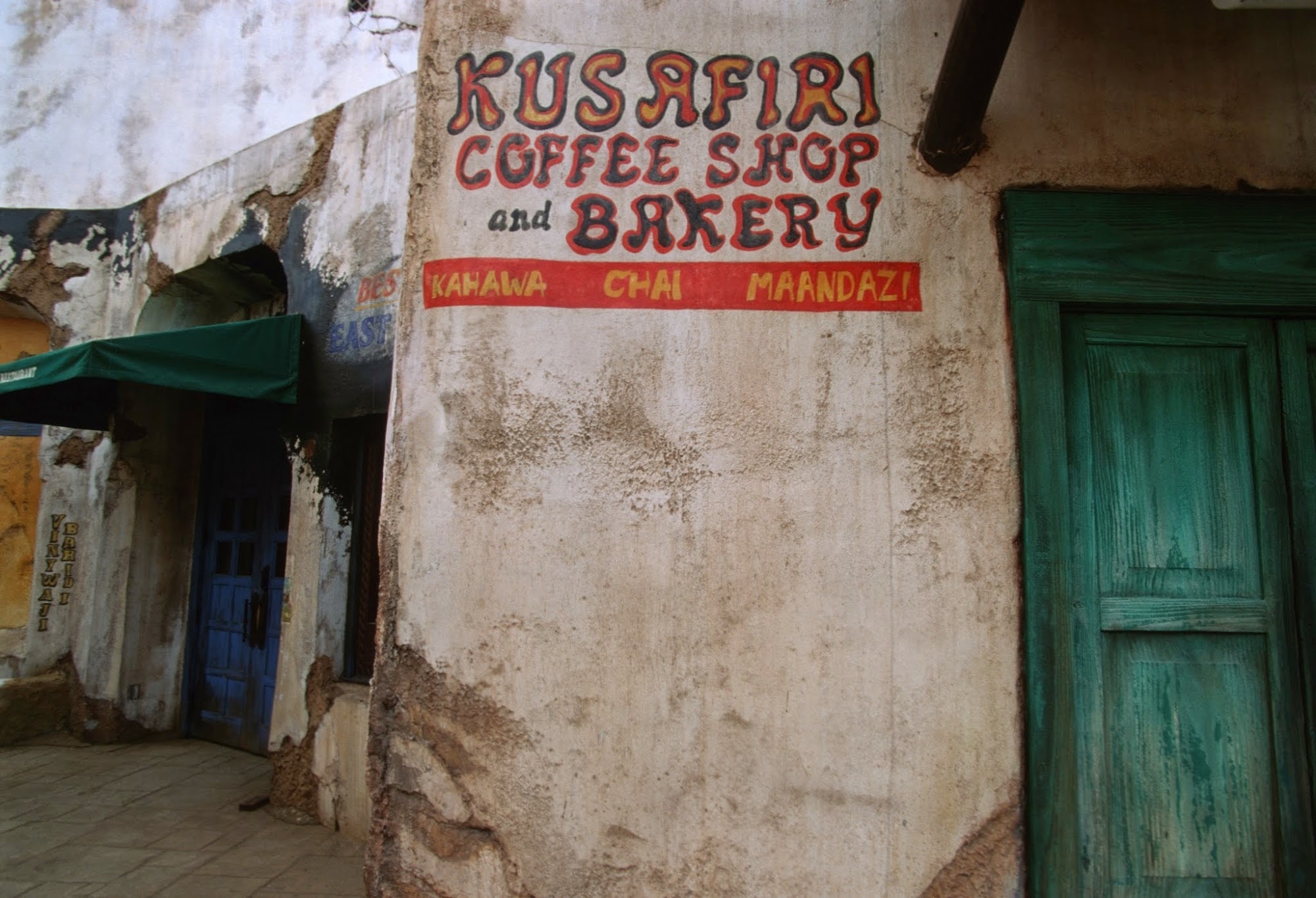 Kusafiri Coffee Shop & Bakery