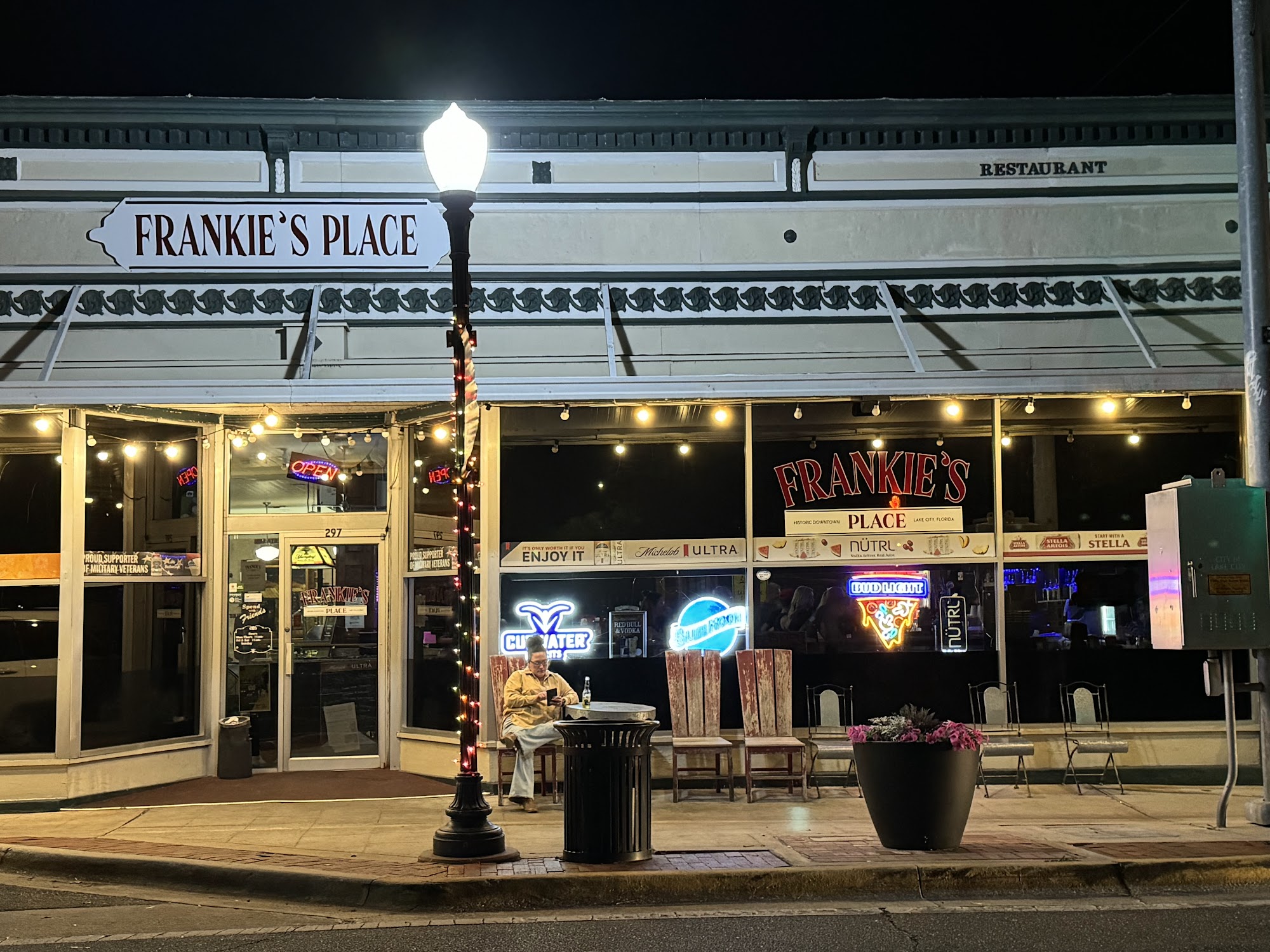 Frankie's Place