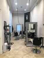 Shine Hair Studio @ Villaggio