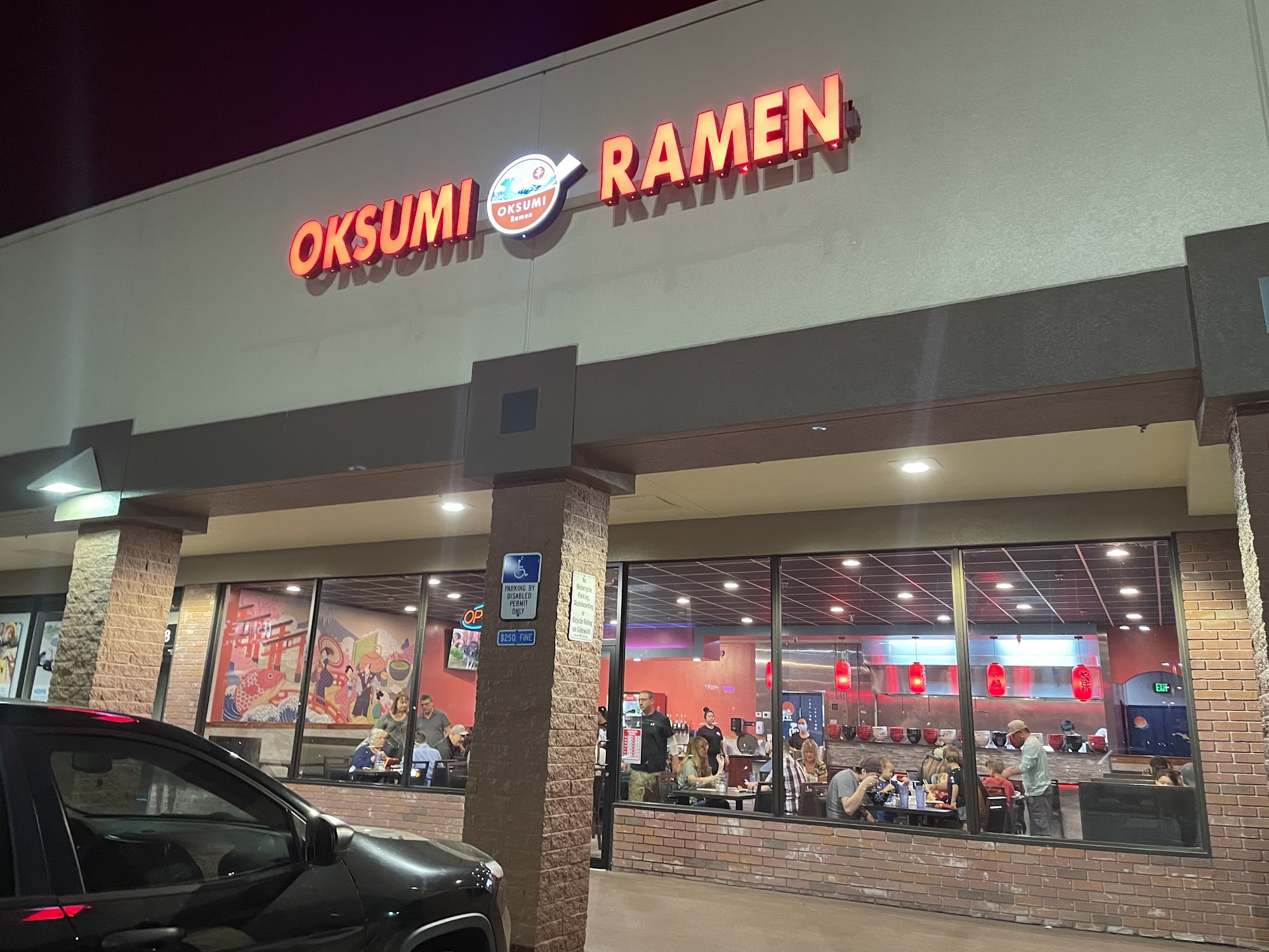 Oksumi Ramen & Bar