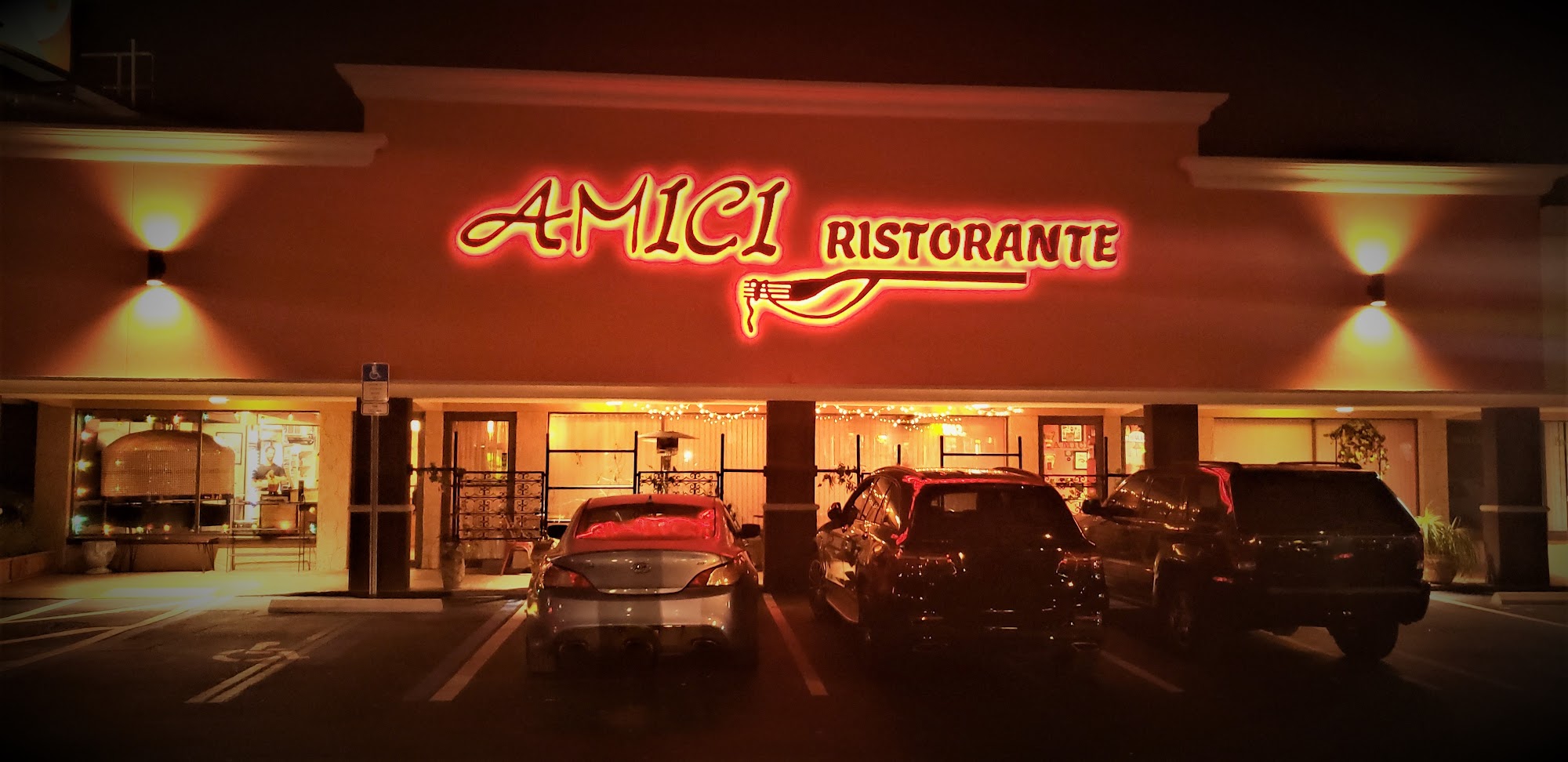 Amici Italian Eatery