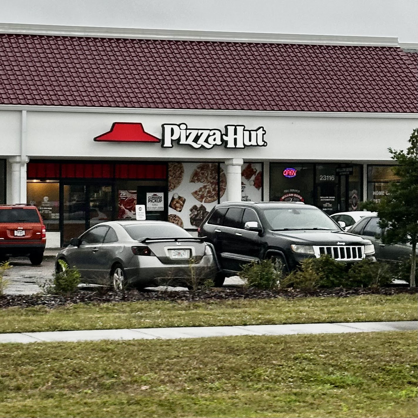 Pizza Hut