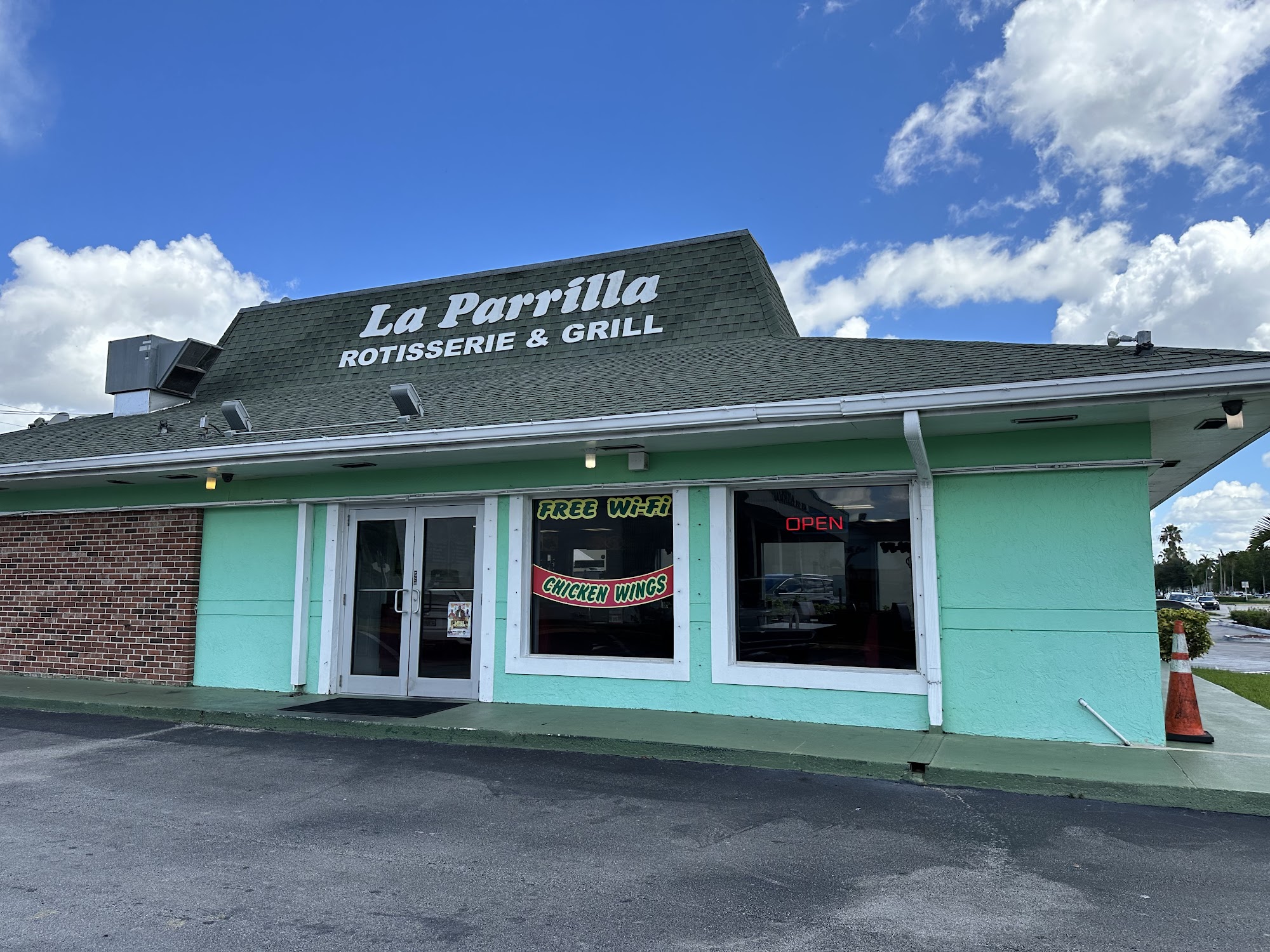 La Parrilla Rotisserie & Grill