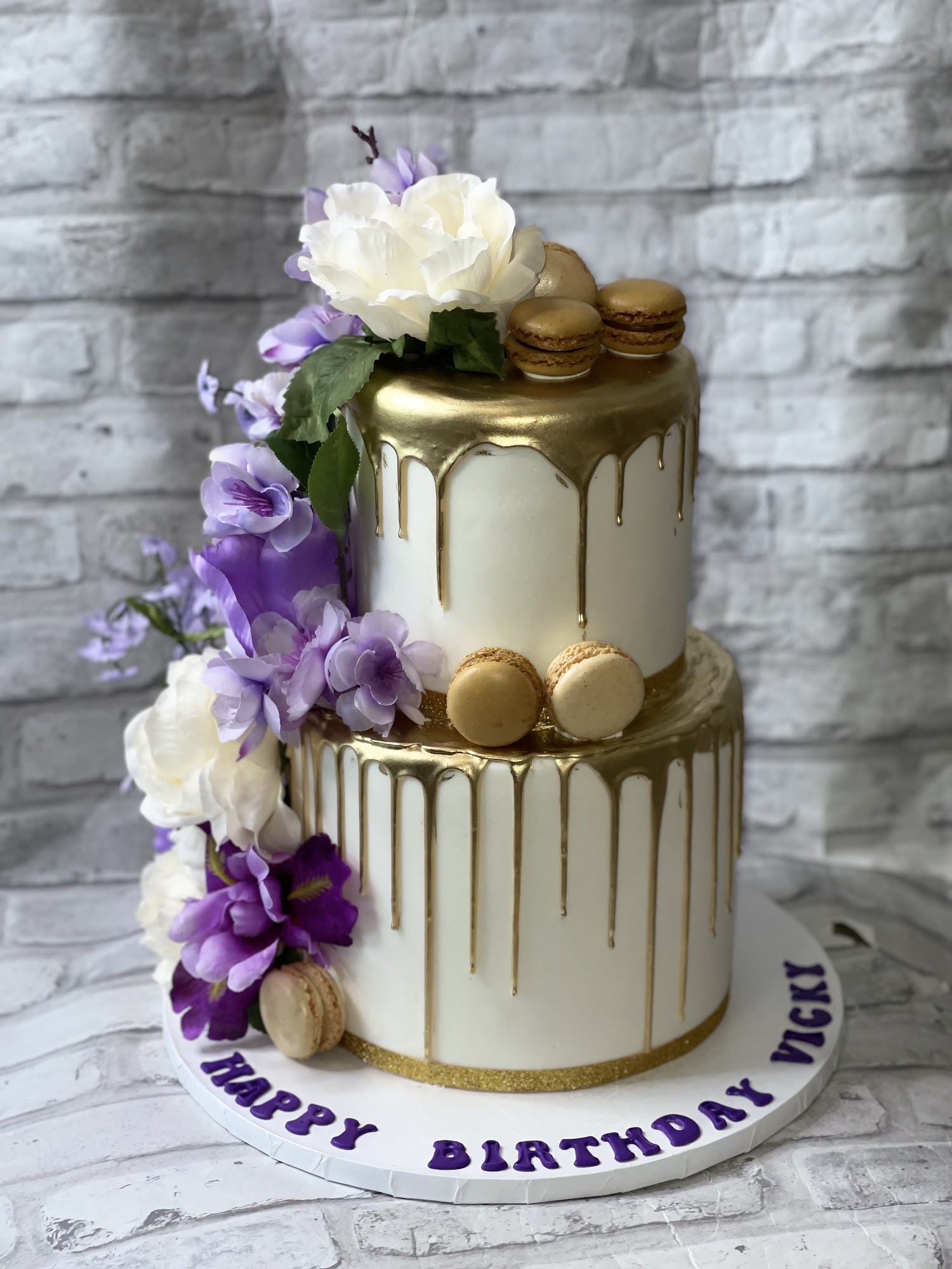 Tica's Cakes (AKA Tica Designer Cakes)