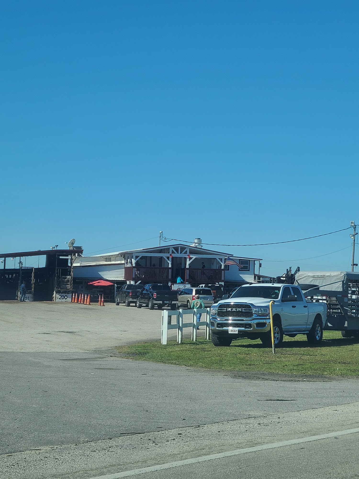 Okeechobee Livestock Market