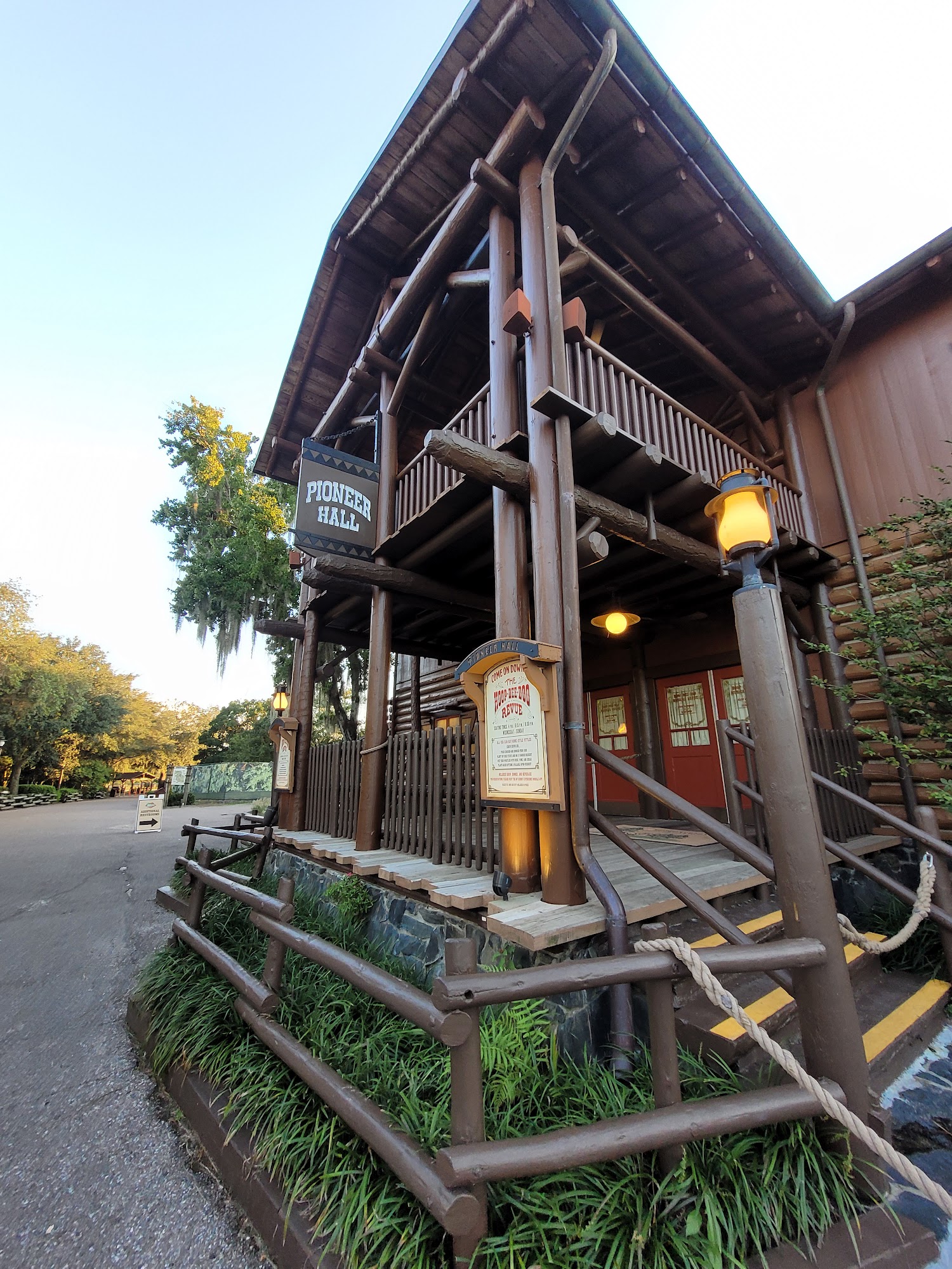 Hoop-Dee-Doo Musical Revue