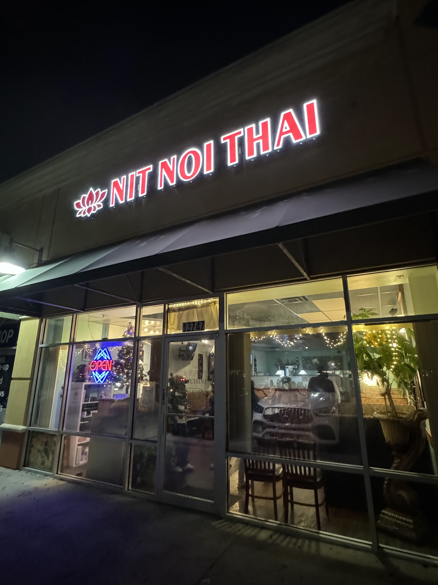 Nit Noi Thai Kitchen