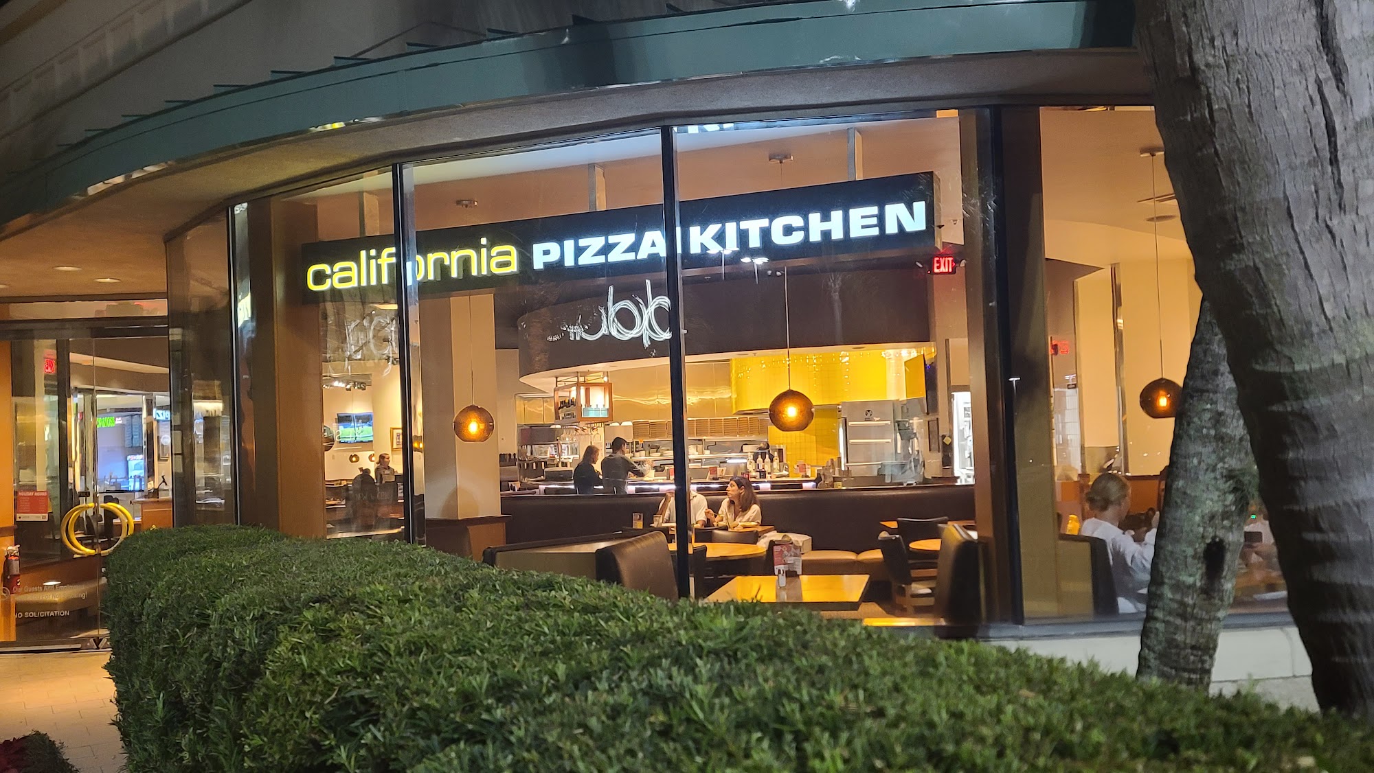 California Pizza Kitchen