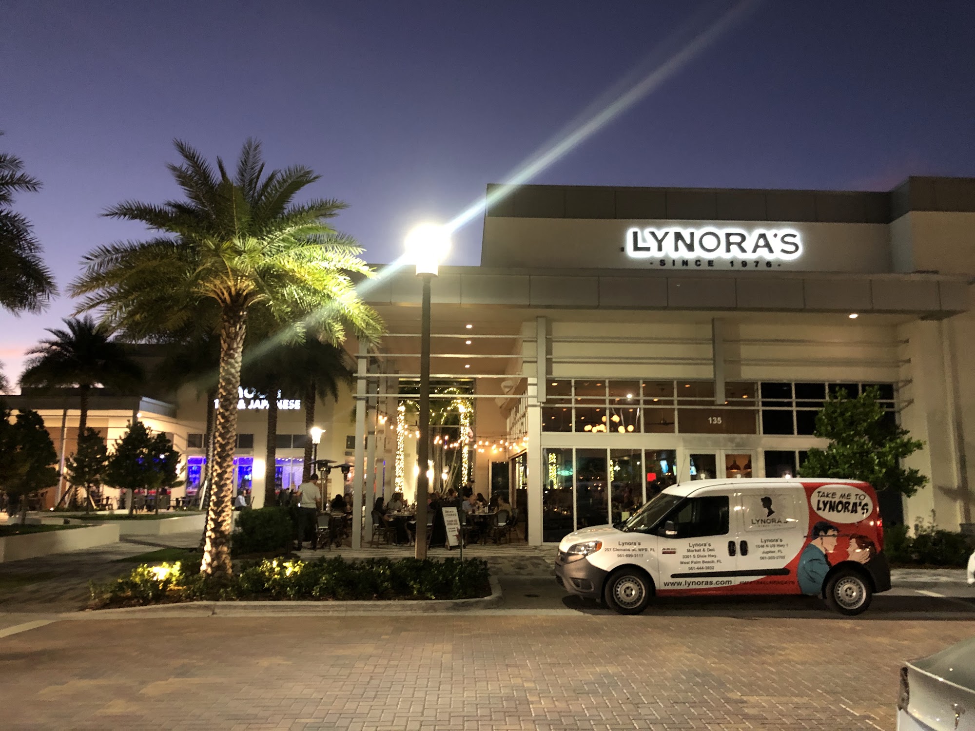 Lynora's Palm Beach Gardens