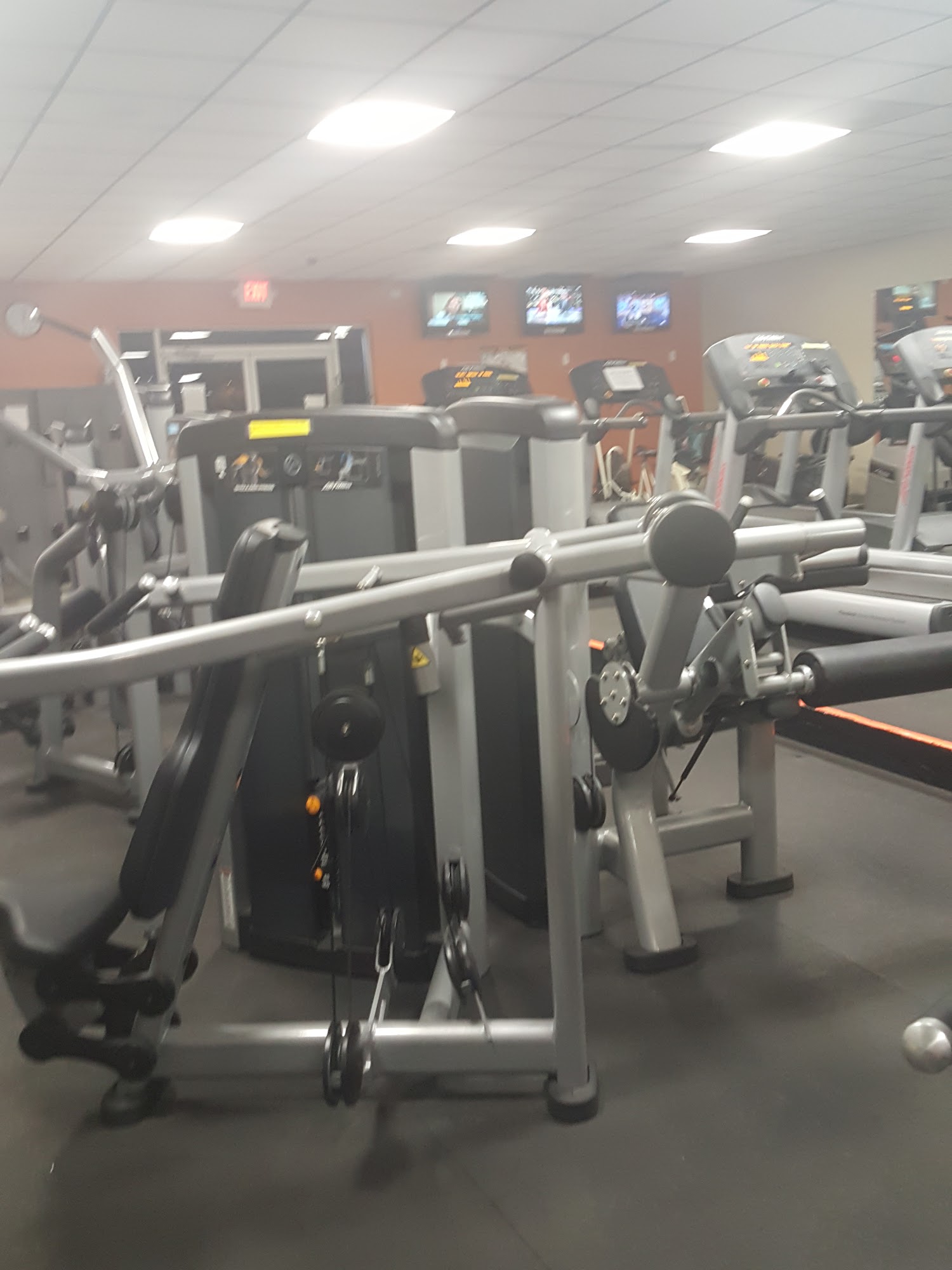 Top Form Fitness 305 W Green St, Perry Florida 32347