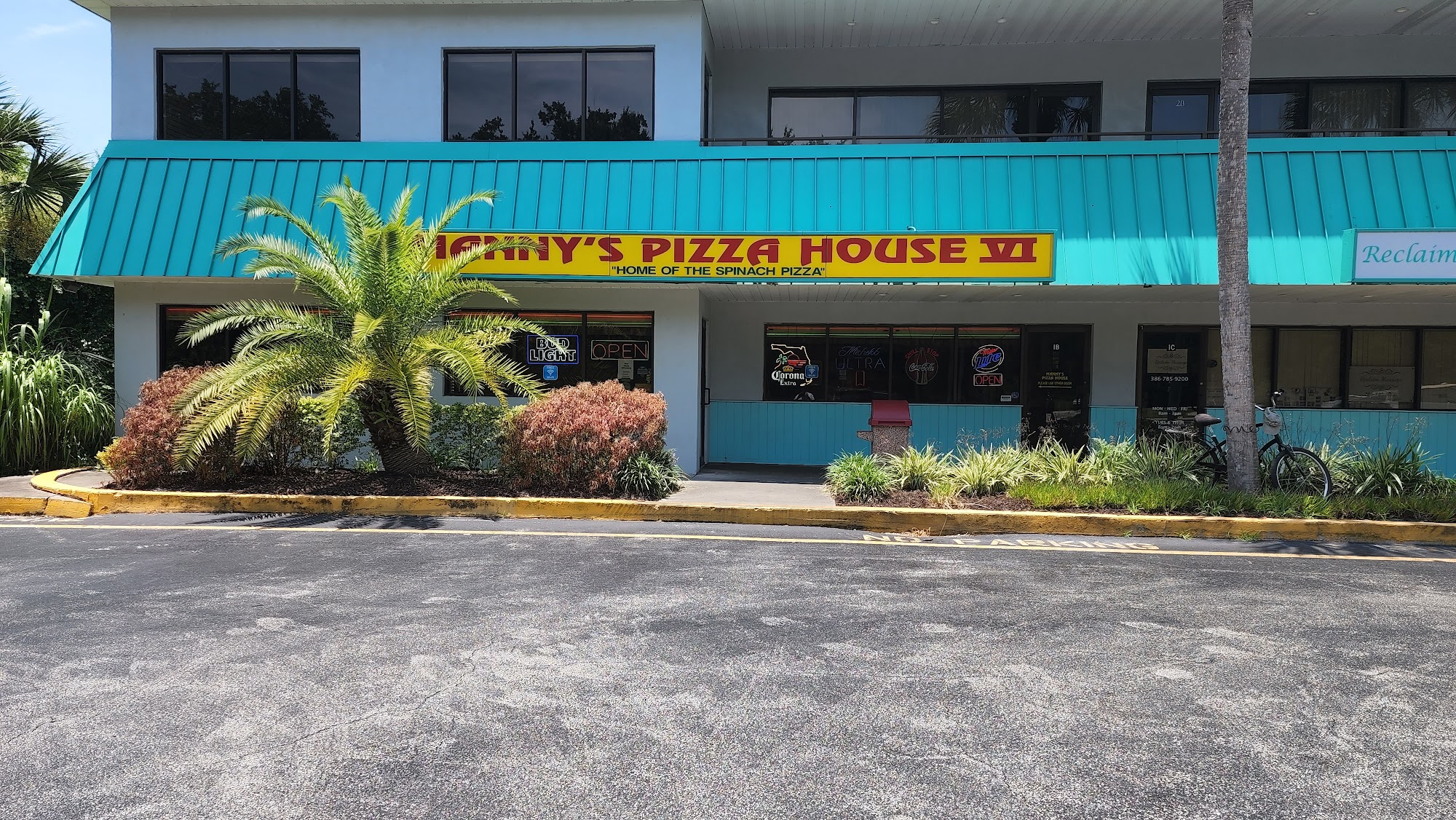 Manny's Pizza House Vl