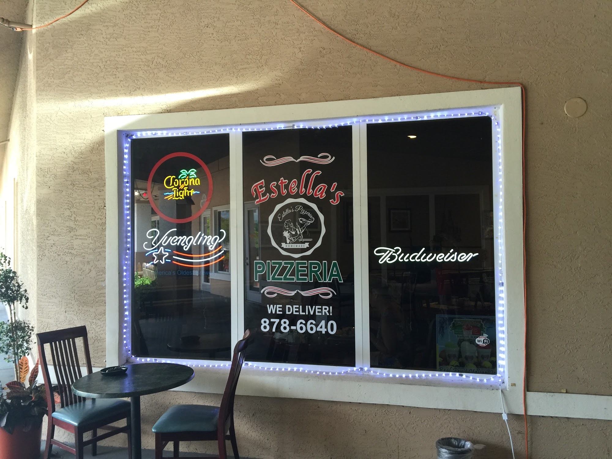 Estella's Pizzeria