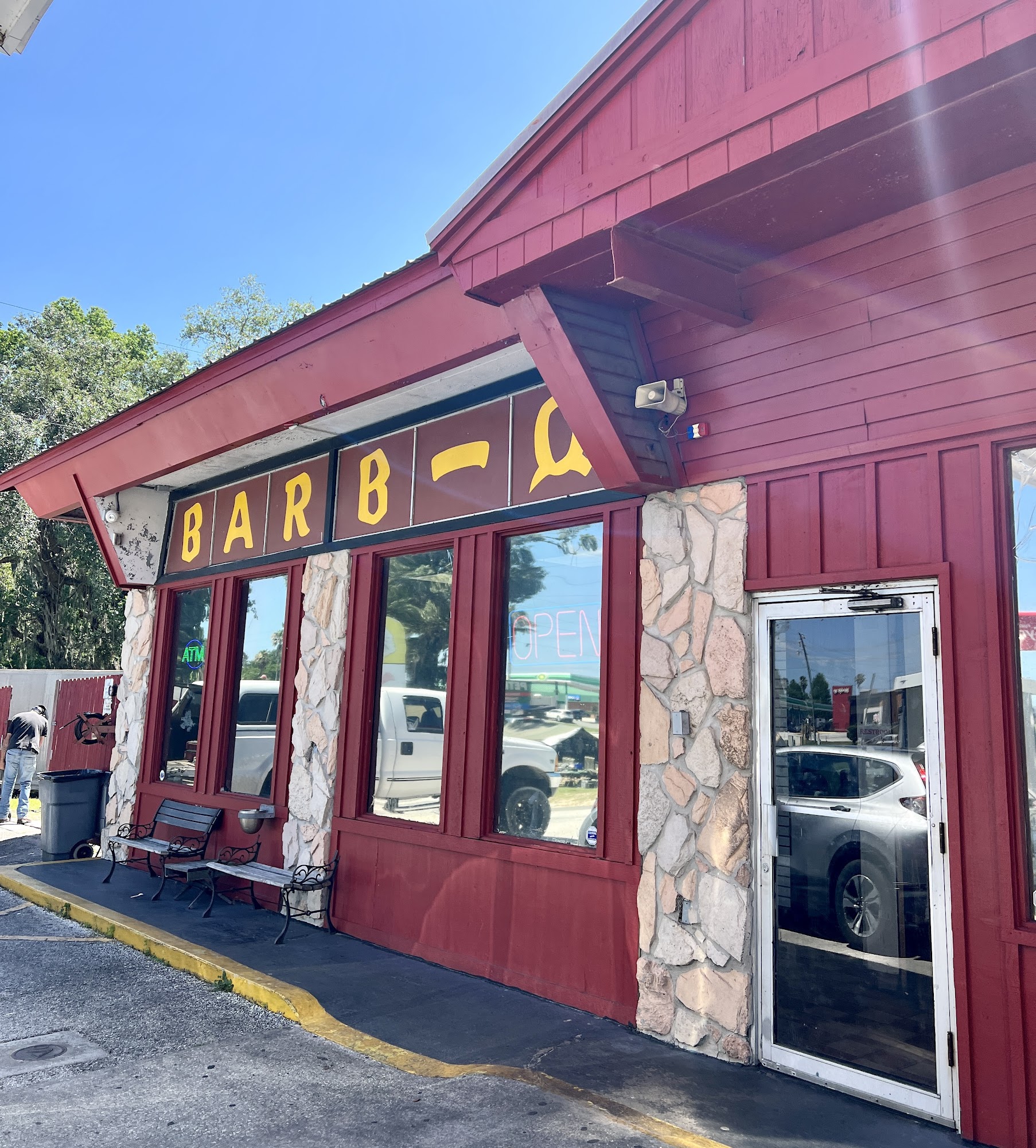 Jim's Bar-B-Que