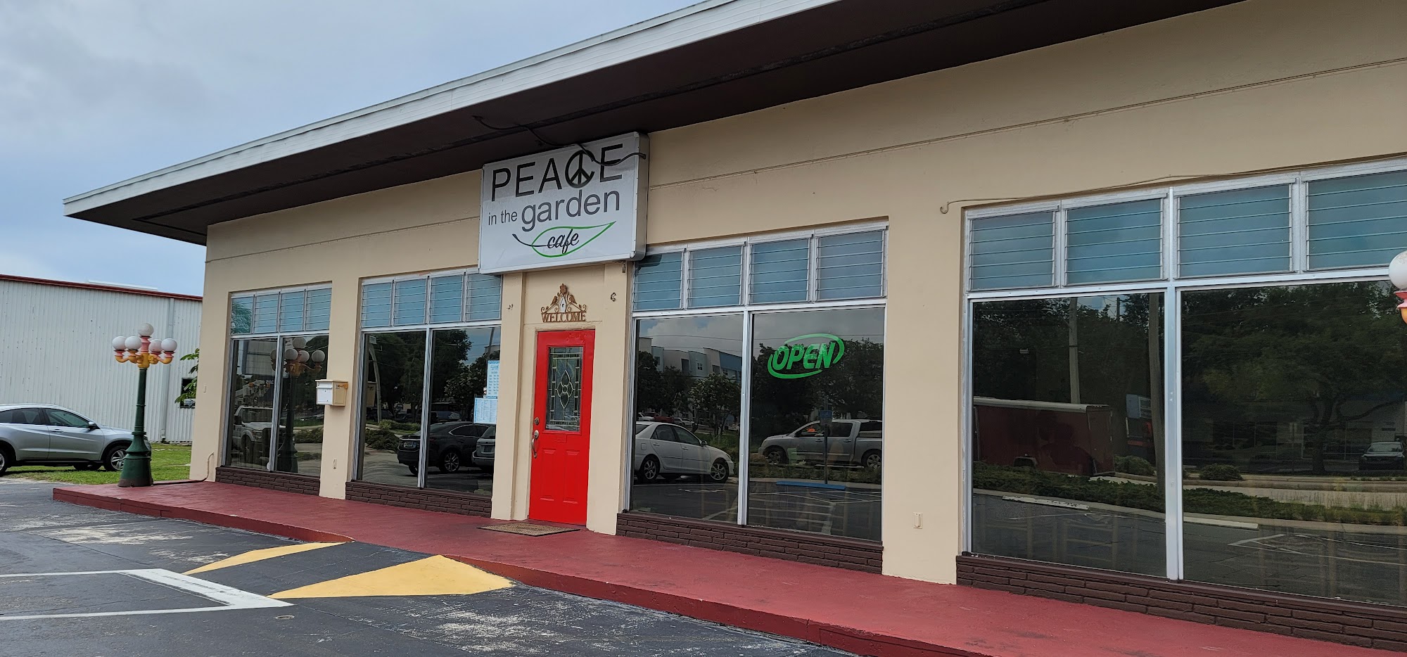 Peace In the Garden Cafe