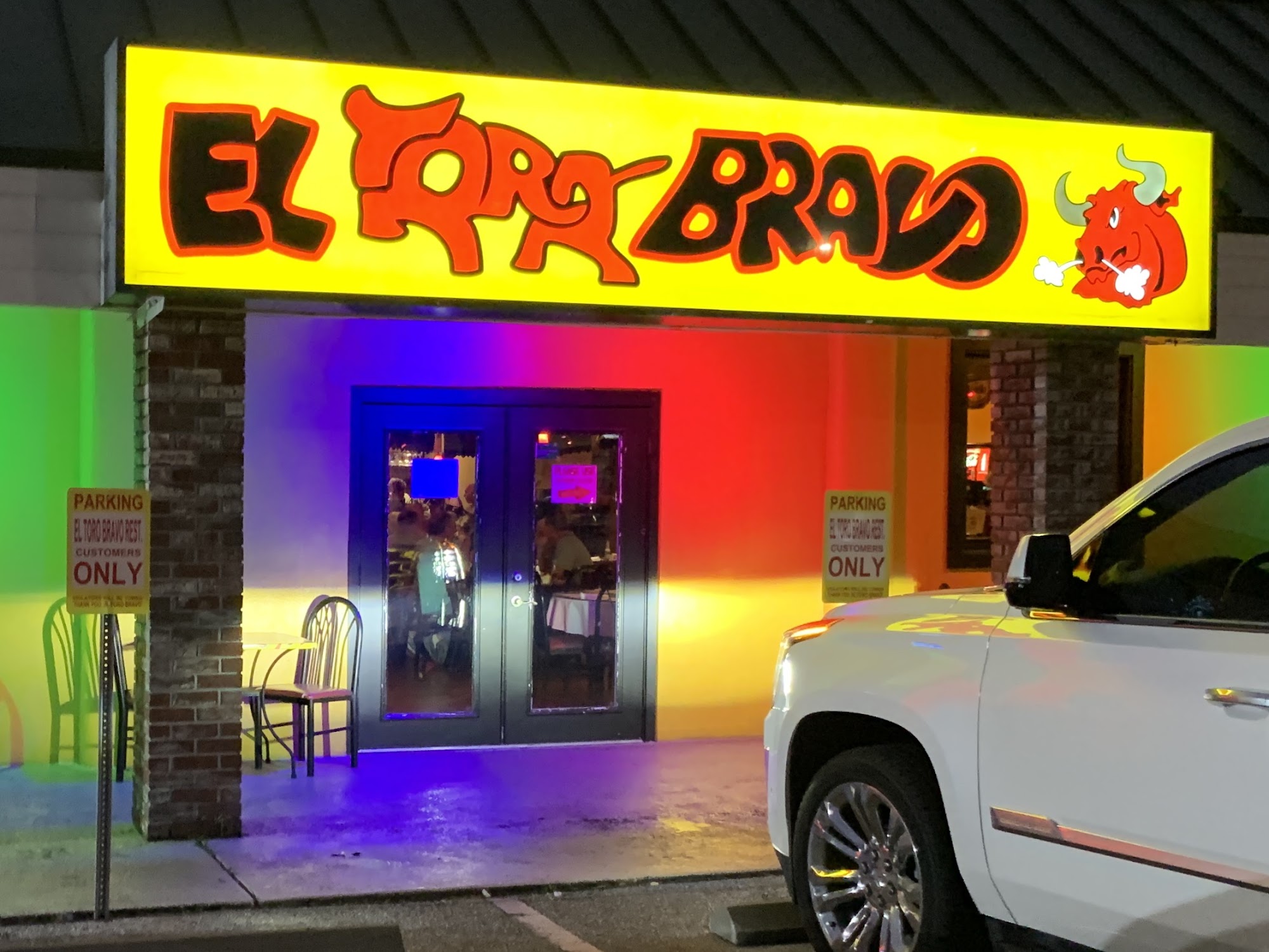 El Toro Bravo Restaurant