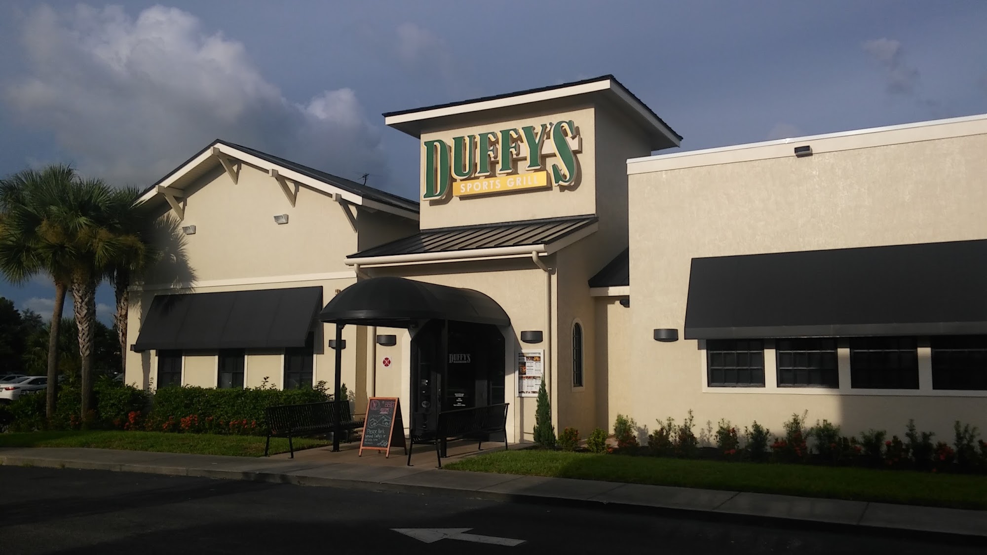 Duffy's Sports Grill