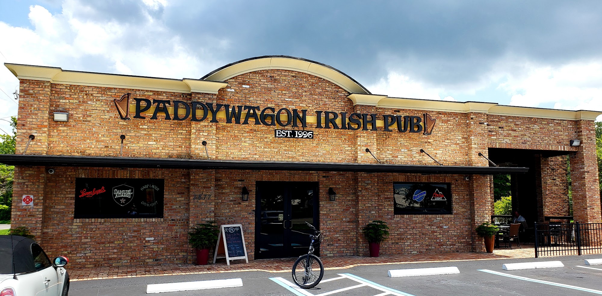 Paddy Wagon Irish Pub