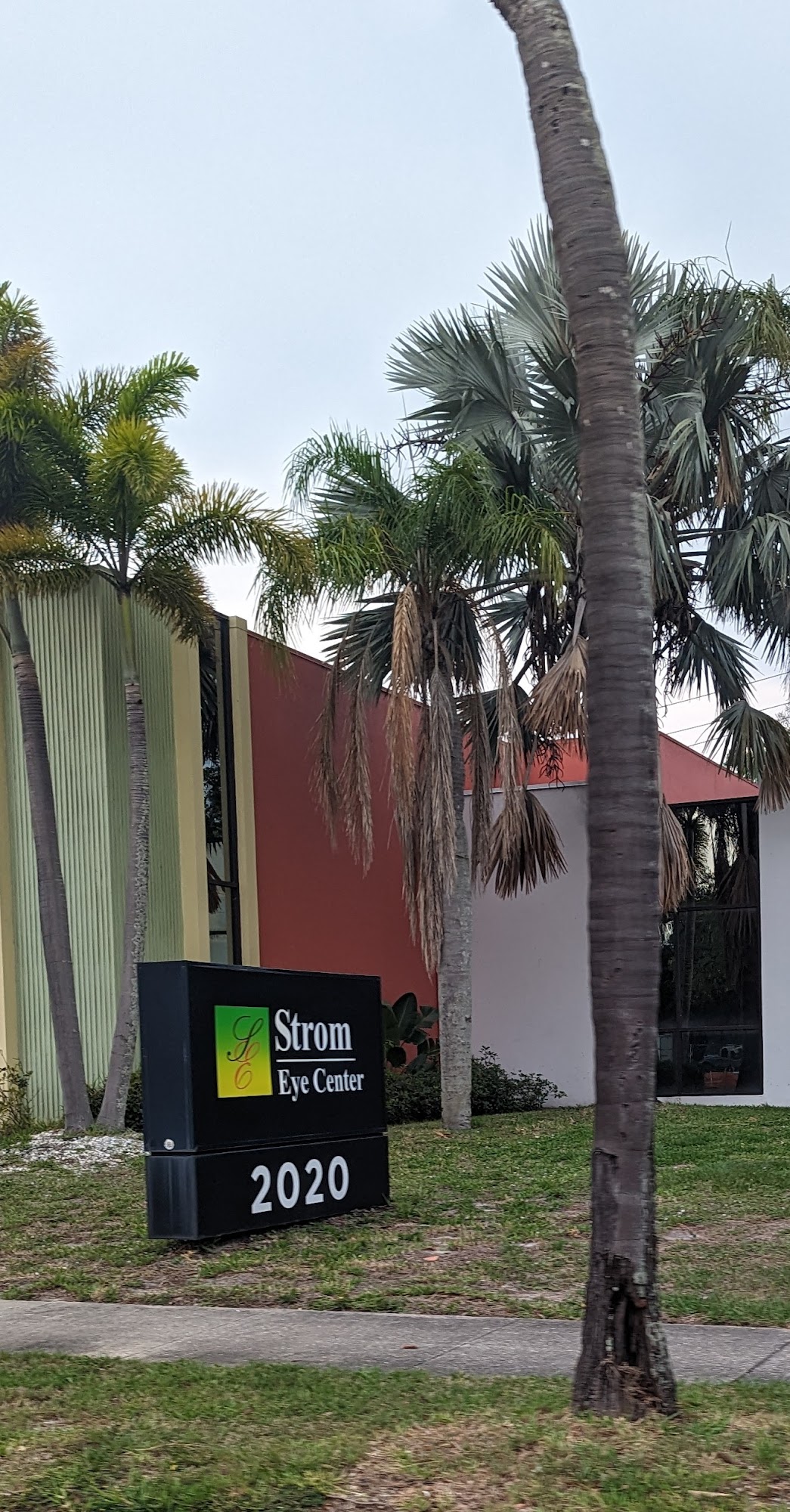 Strom Eye Center