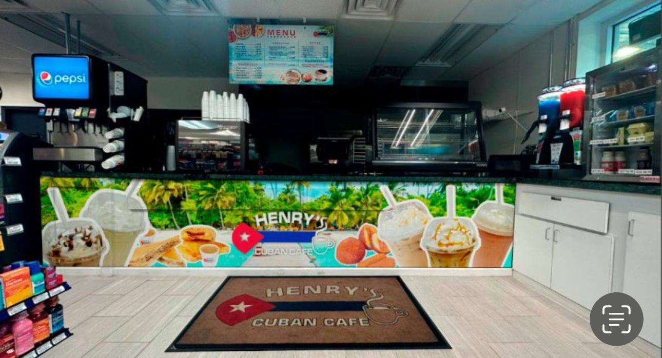 Henry's Cuban Cafe