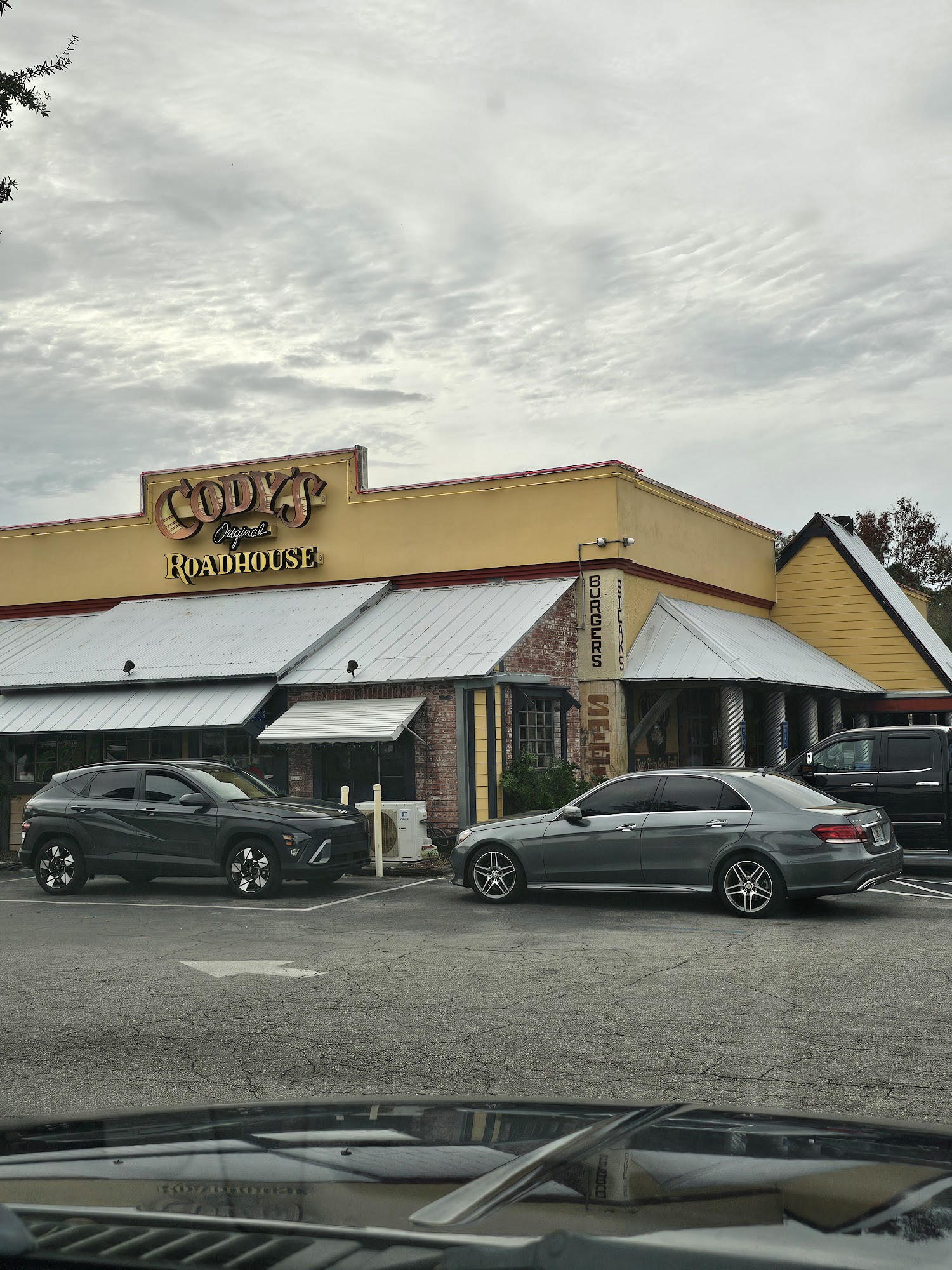 Cody's Original Roadhouse - Spring Hill