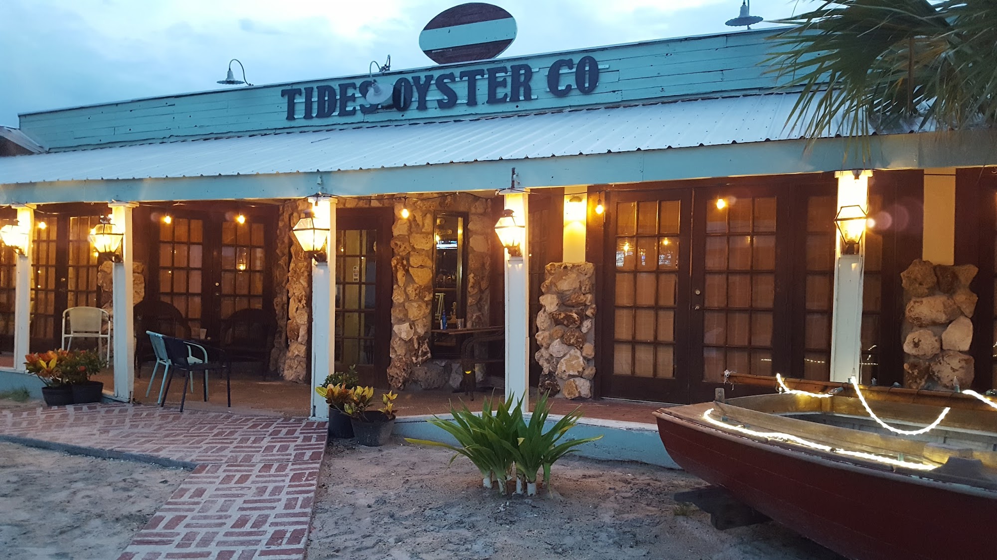 The Tide's Oyster Co. & Grill